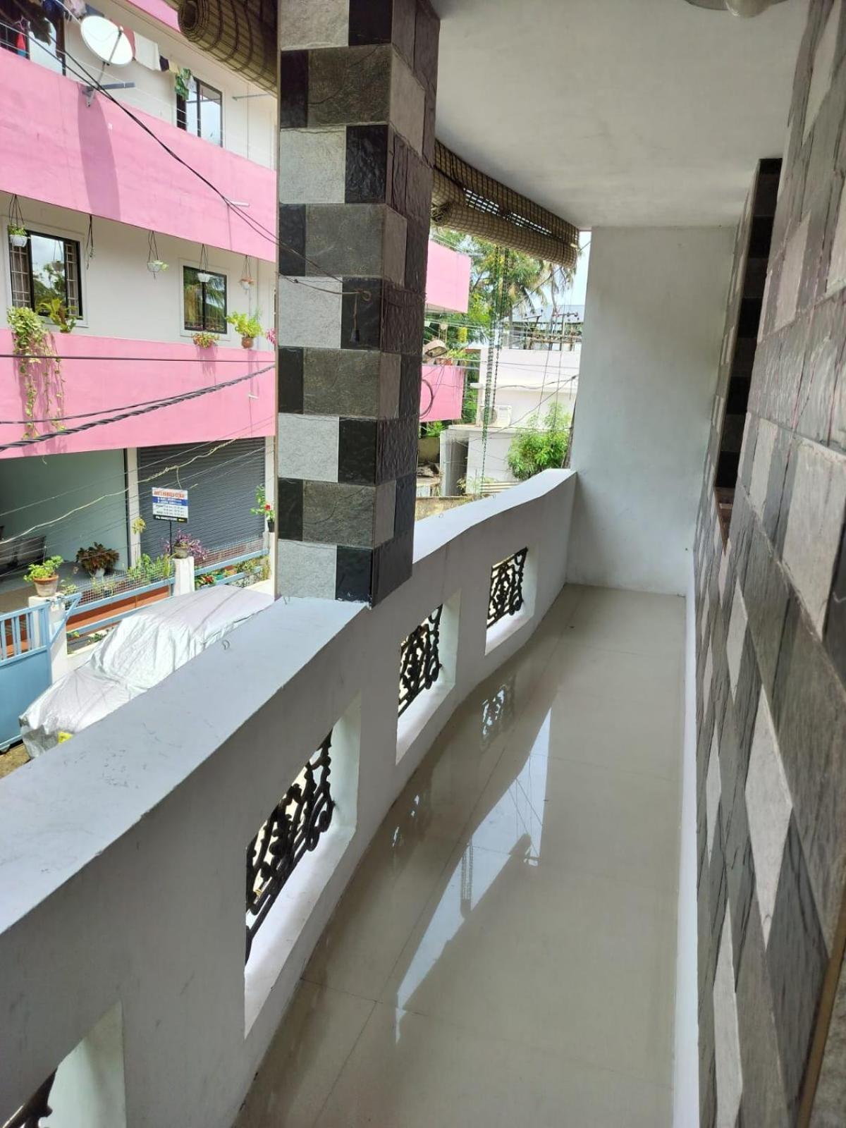 Cozy Haven Apartment Kochi Ngoại thất bức ảnh